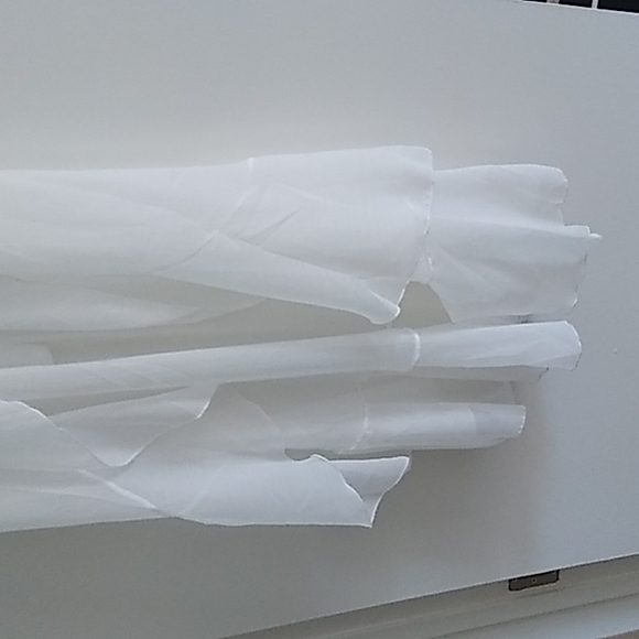 Swimsuit cover/shawl with jeans. - Picture 3 of 4